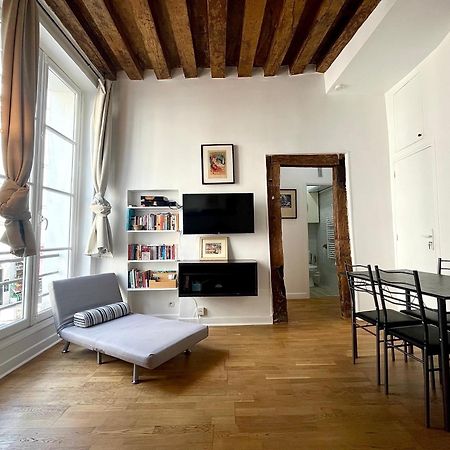 Appartement Typique Parisien Au Coeur Du Marais Εξωτερικό φωτογραφία